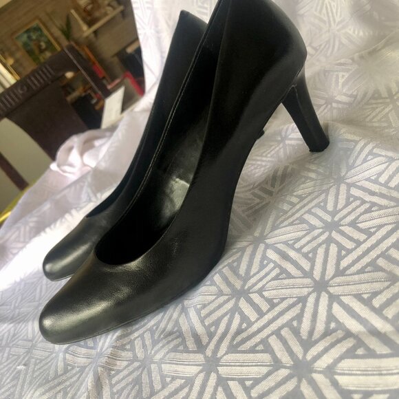 Ralph Lauren Harper Black Genuine Leather Pumps 8 - Picture 8 of 9